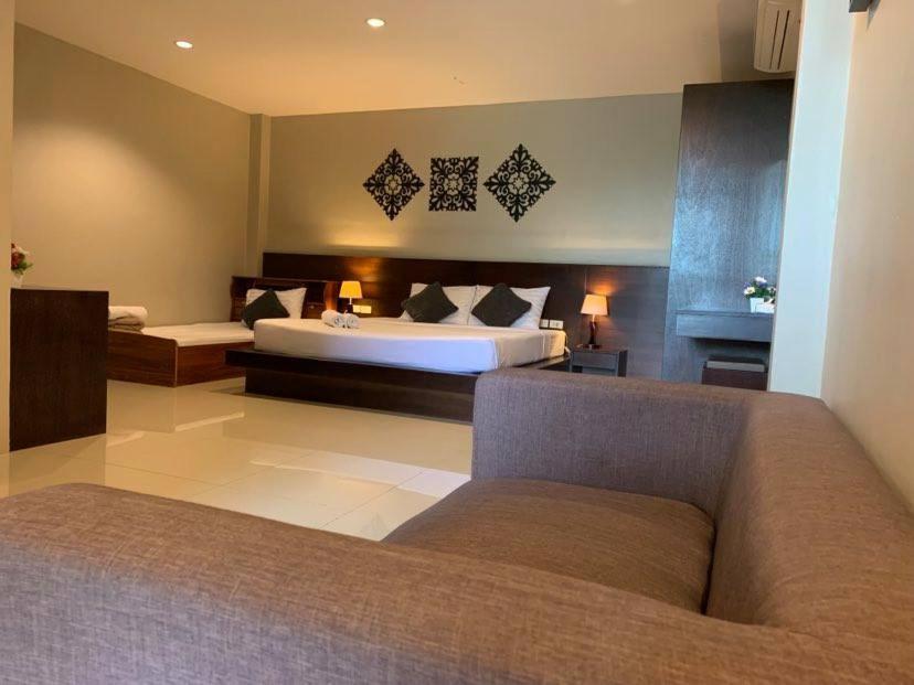 Green Leaf Hostel Phuket Exterior foto